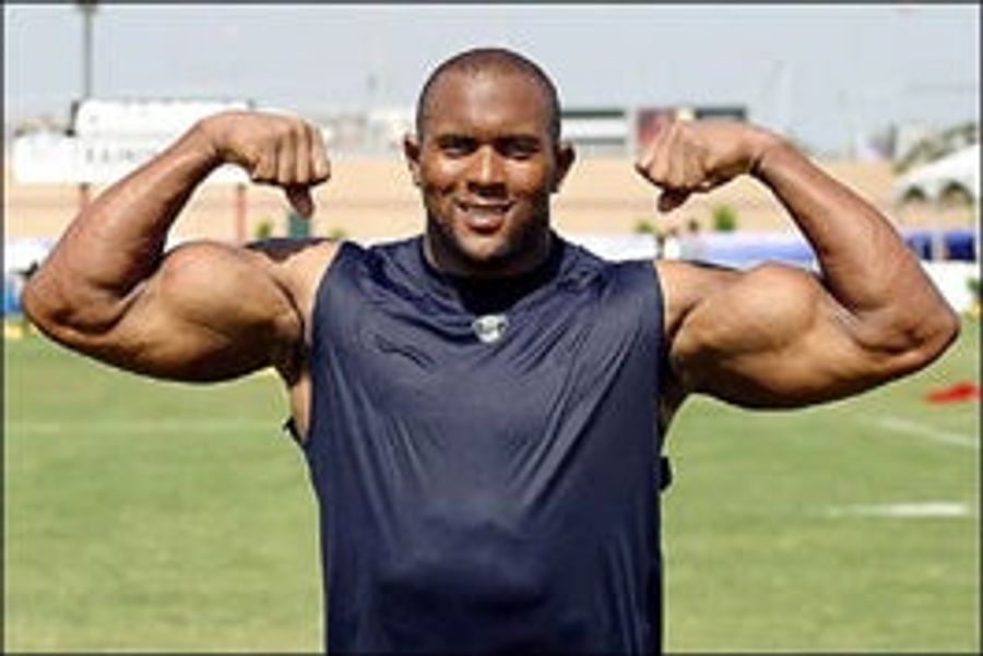 David Boston Will Attack You With Comfortable Pillows