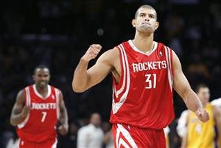 Please Give A Warm Forum Welcome To Day One Of The NBA Season