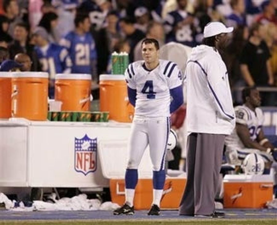 It's Vinatieri's Turn To Be The Lonesome Kicker