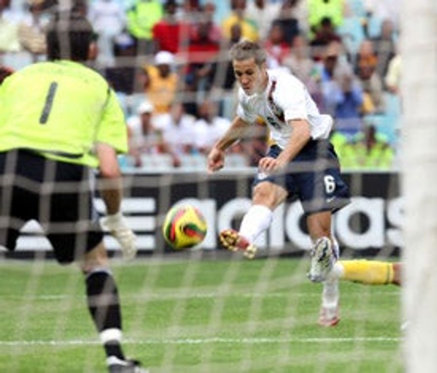 Cherundolo's Goal Is the Difference In Johannesburg