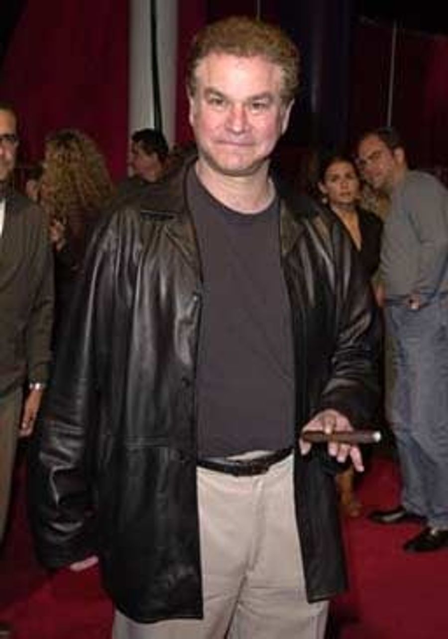 Robert Wuhl Is Still Getting Work, Kind Of