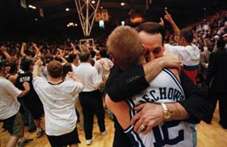 Valentine's Day In The College Hoops World