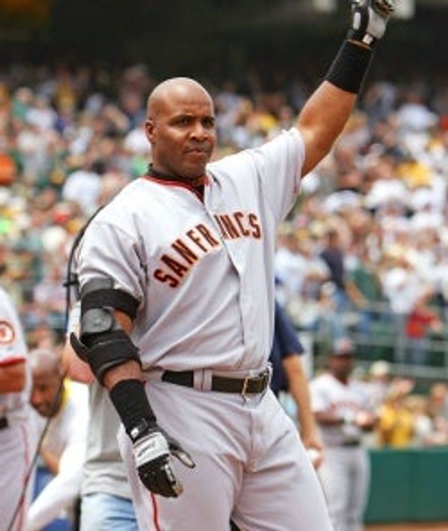 Bonds, Clemens Providing Endless Comedy Fodder For Minor League Teams