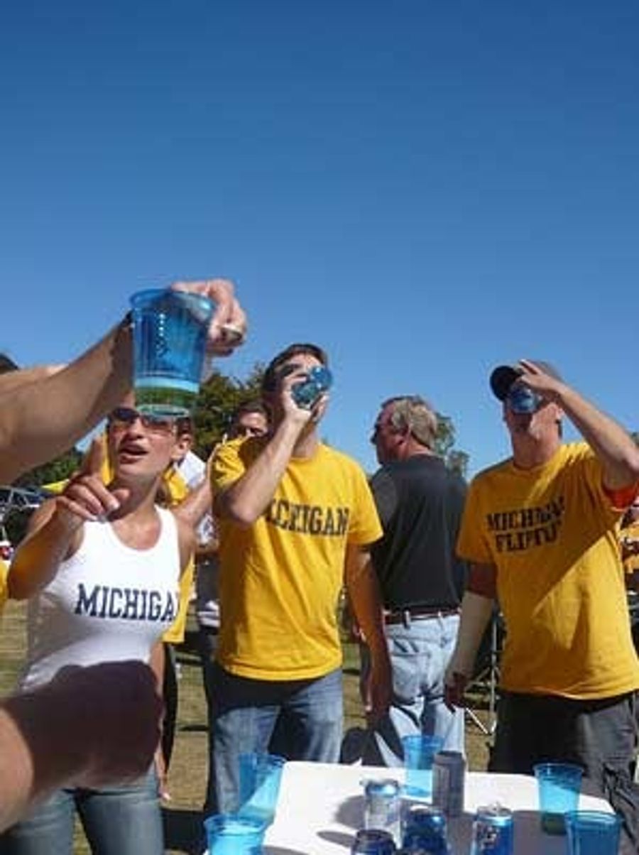 Michigan Students Will Bone You/Be Boned For OSU Tickets