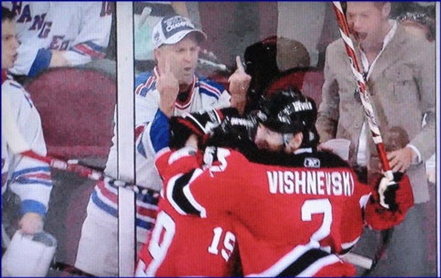 New Jersey Devils Given New York Farewell