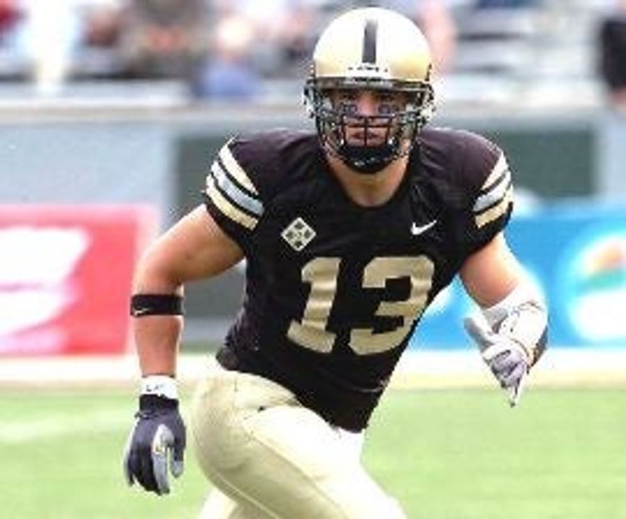 Instead of Combat, Caleb Campbell Heading To The Lions. So, Yay?