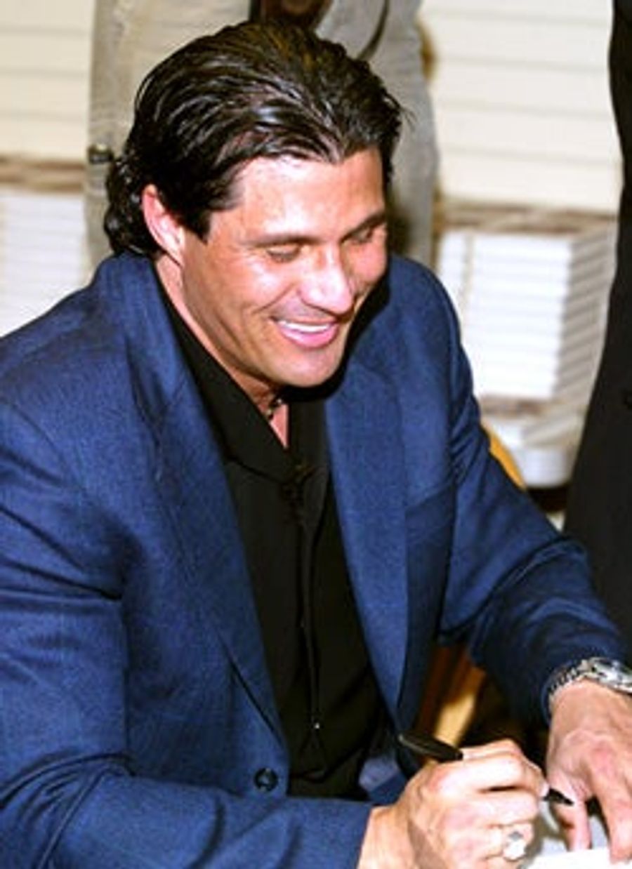 Jose Canseco To Channel His Inner Philip K. Dick