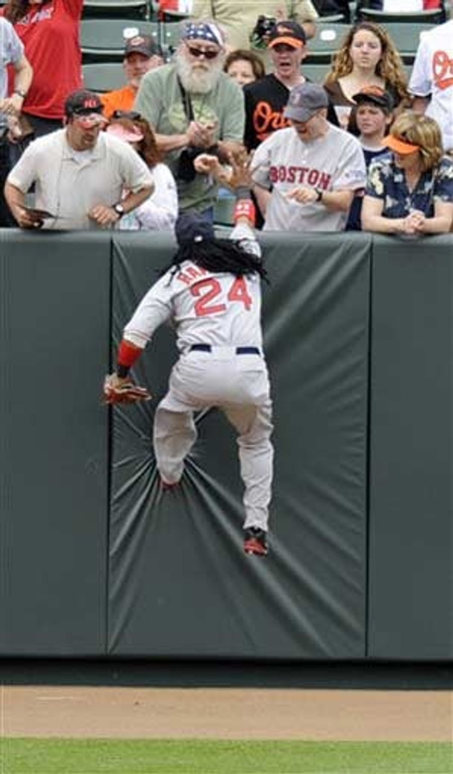 Talking To Manny's High Five Friend