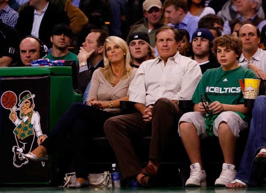Celtics Use Rhythm Method, Belichick Craftiness To Beat Pistons