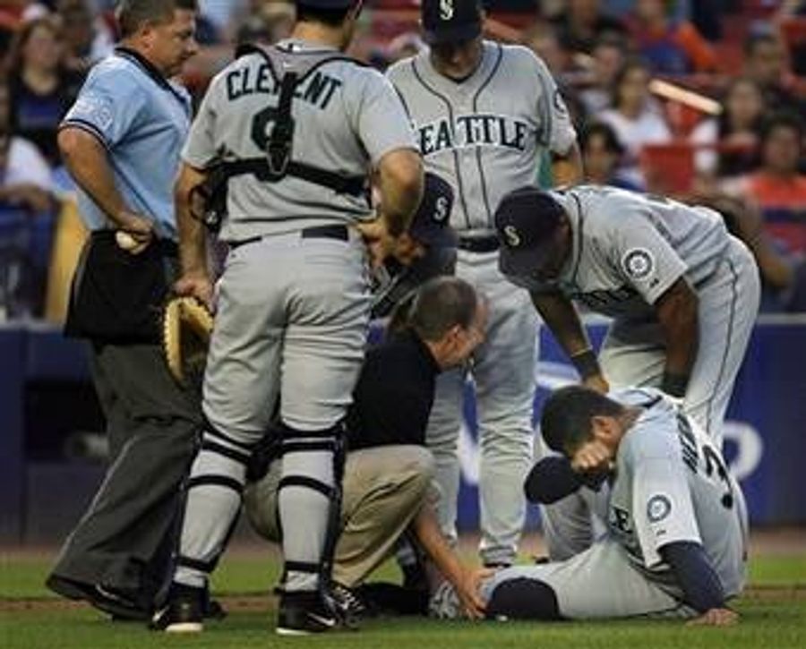 Behold The Awesome Offensive Power Of American League Pitchers