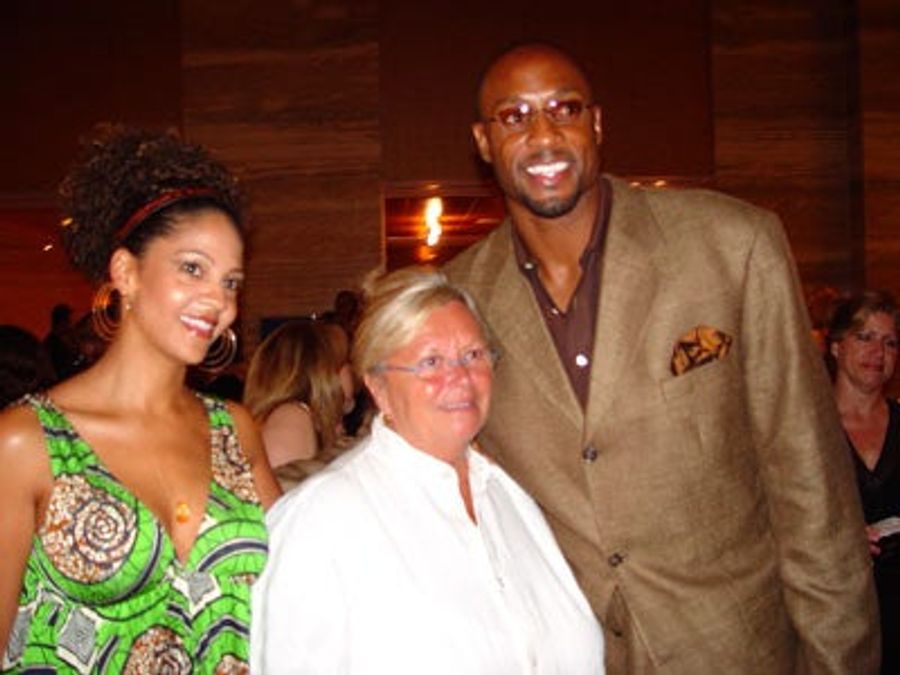 Alonzo Mourning's Accused Of Being Deadbeat Casino Space User