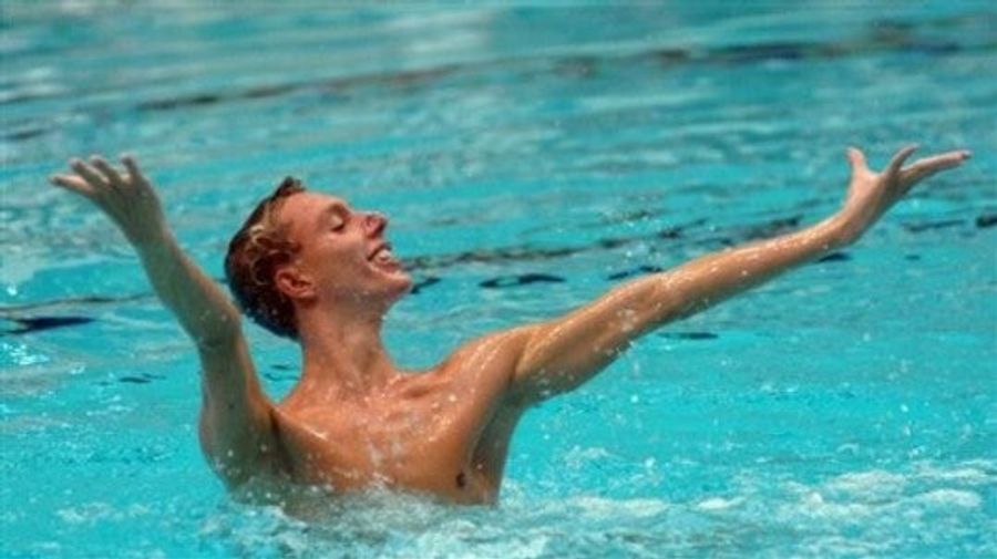 Afternoon Blogdome: Let This Boy Dance In The Water! Dance Until He&#39;s Set The World Ablaze!