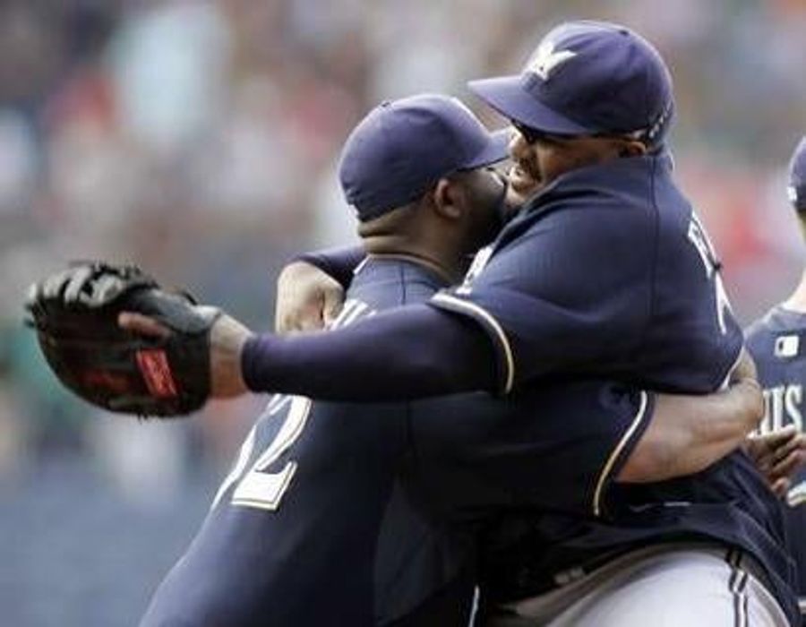 MLB Closer: Brewers Win, Fat People Hug it Out