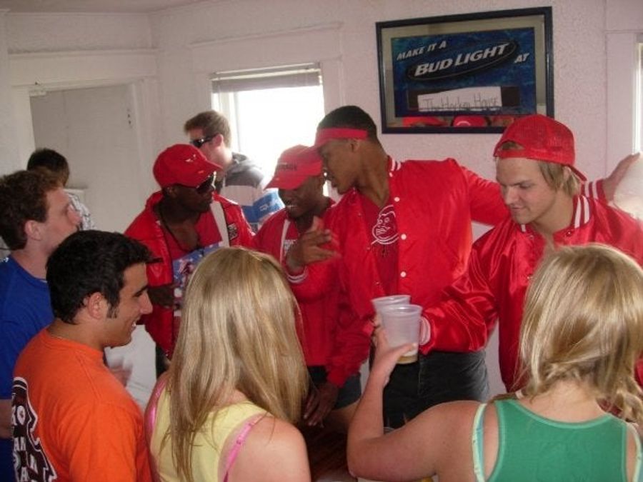 Jimmy Clausen's Drinking Game Prowess Prompts Investigation By Notre Dame