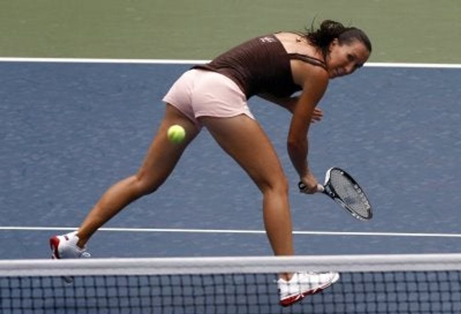 Morning Blogdome: Jelena Jankovic Has Trick Shots Out The Wazoo