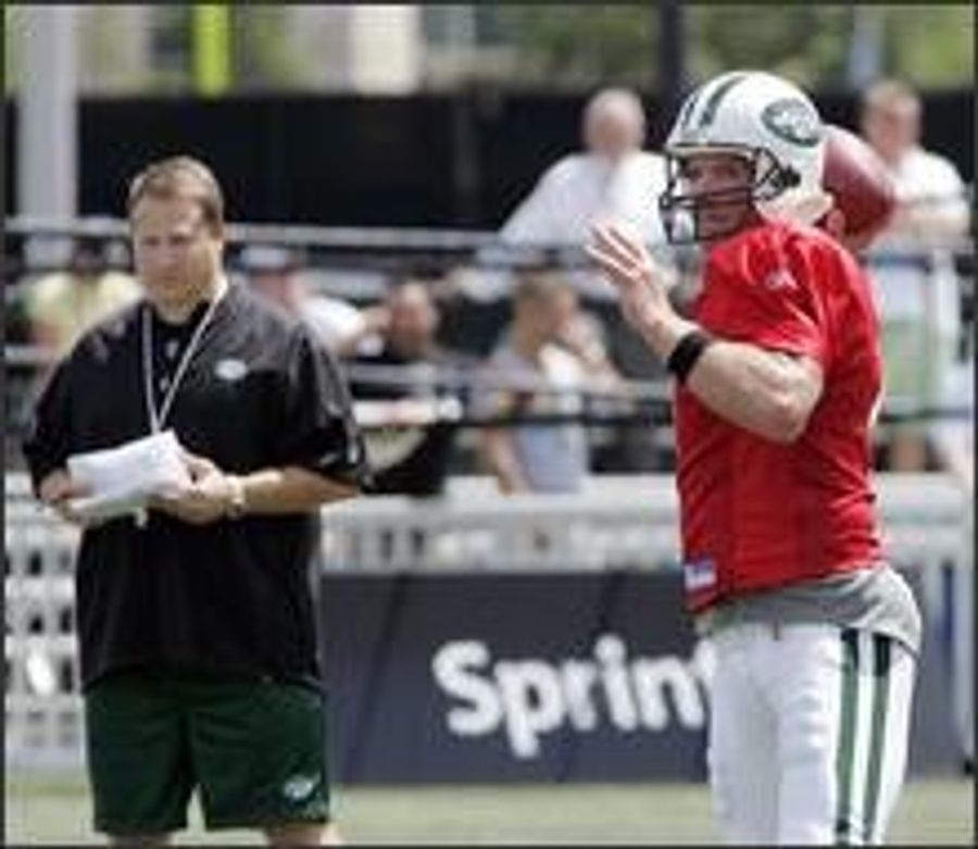 Green Bay Television Station Failing At Hiding Its Brett Favre Separation Anxiety