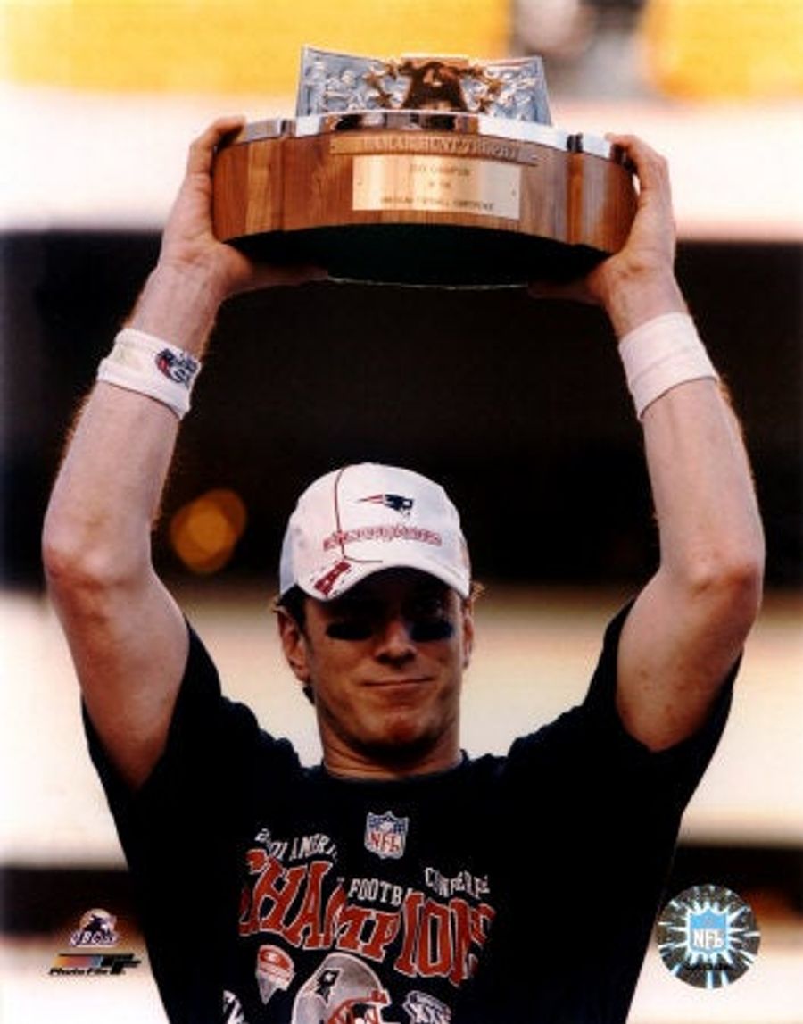 Afternoon Blogdome: Drew Bledsoe Is Not Living The Same Life As Tom Brady
