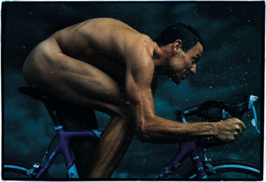 Lance Armstrong Is Ready To Return To Prominence, All Nude And Wet