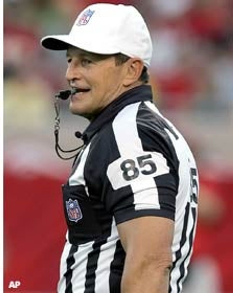 All Of The Lateral Flys In The World Could Not Make Ed Hochuli Feel Better Right Now