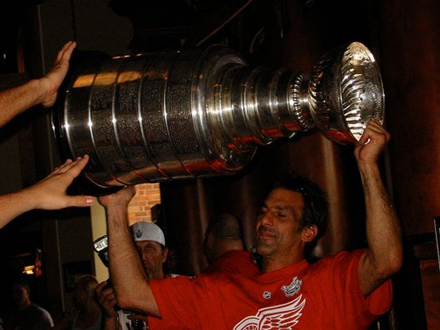 The Red Wings Are Taking Good Care Of Lord Stanley&#39;s Cup