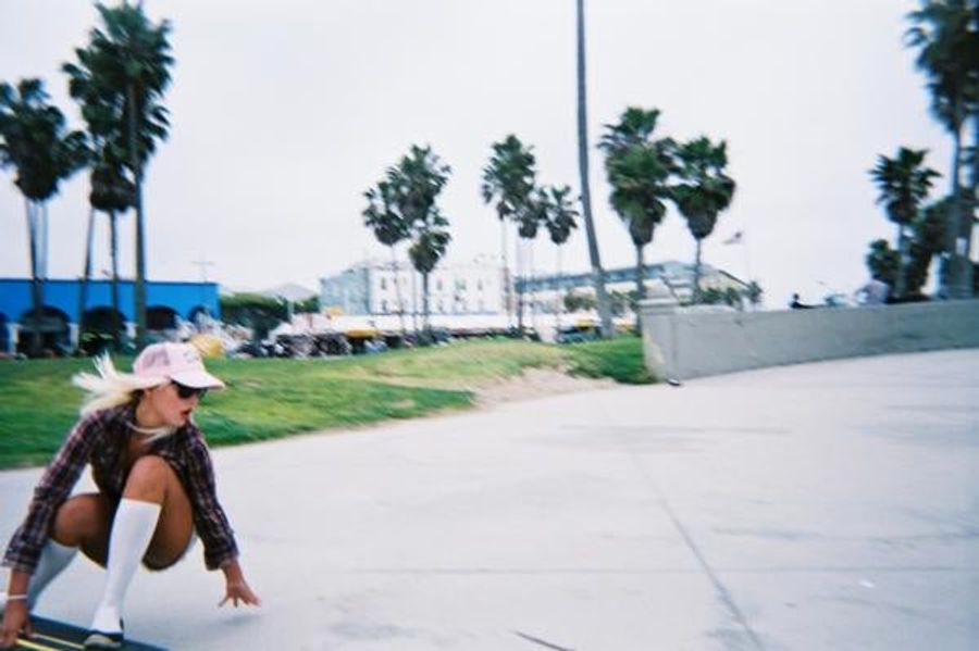 Bounce, Rock, Skate