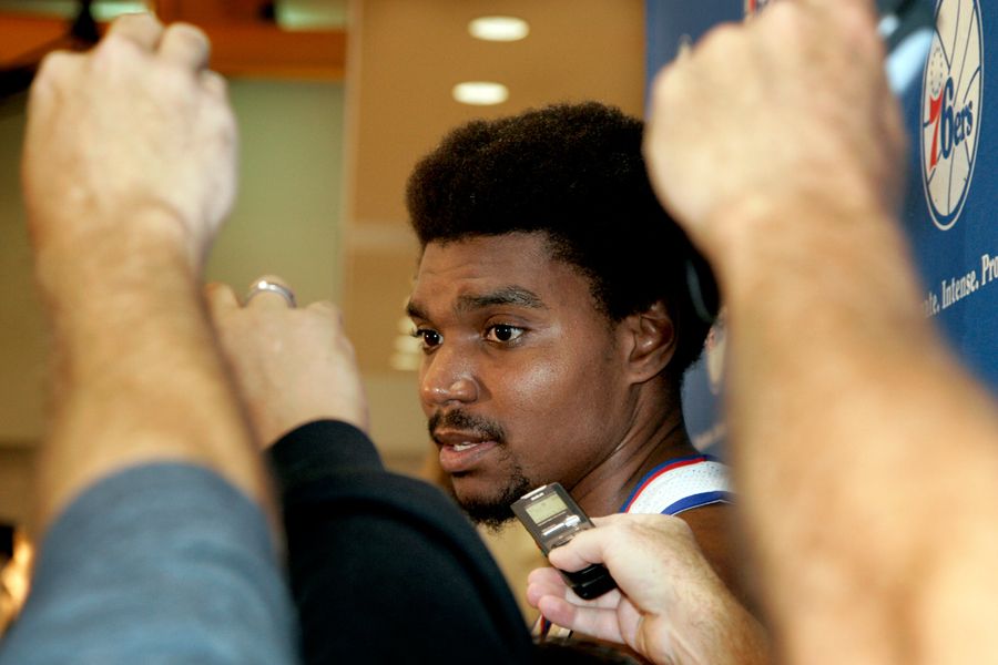 Andrew Bynum Will Take Hair And Bowling Talents To Cleveland