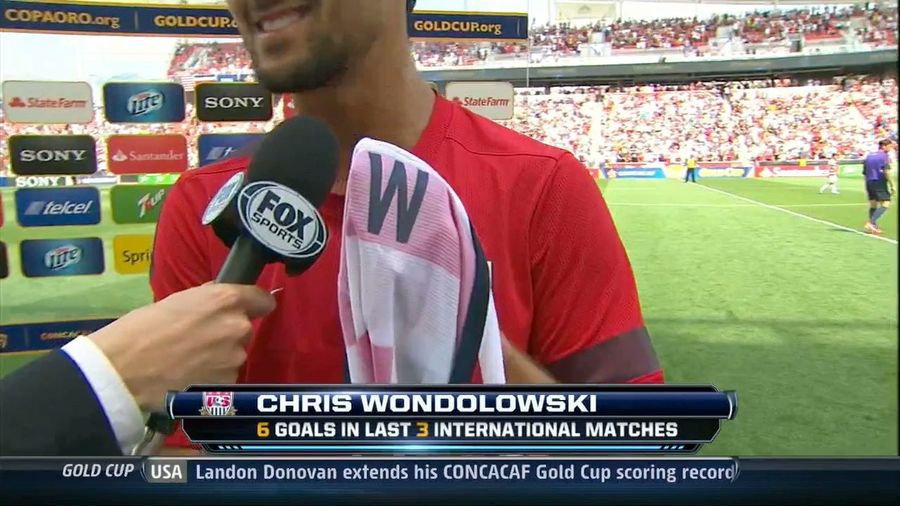 Chris Wondolowski Keeps Letter From Misspelled Jersey, Is The Best