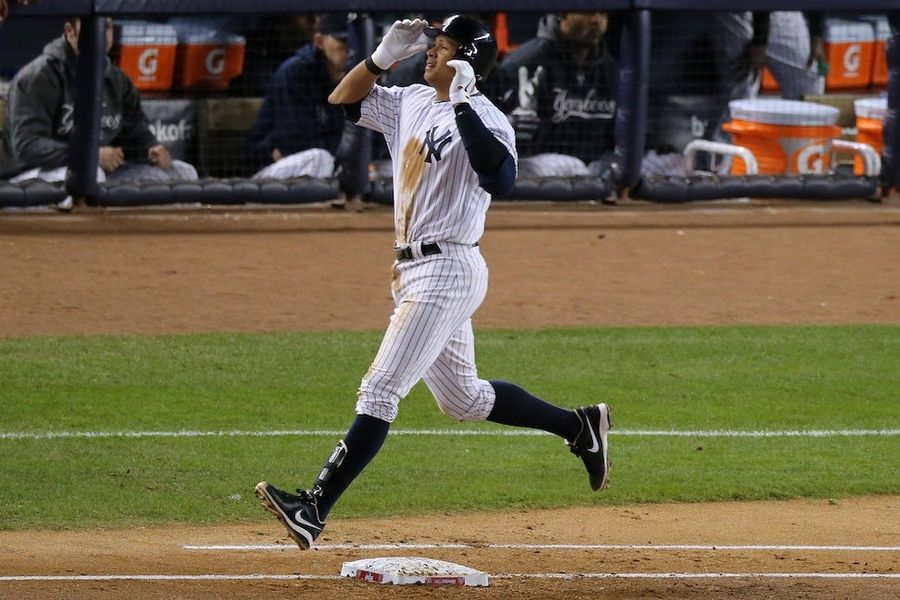 Alex Rodriguez Is A Walking Disaster
