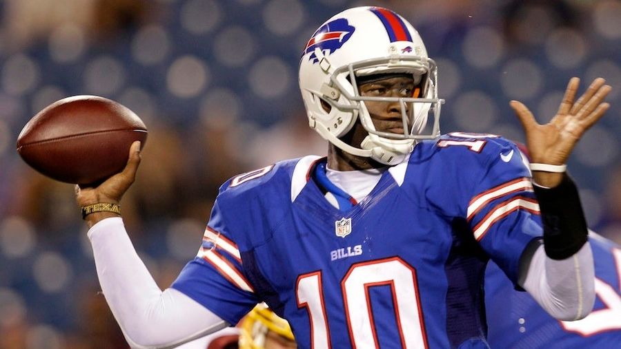 Vince Young Forced To Auction Off His Stuff To Satisfy Debt