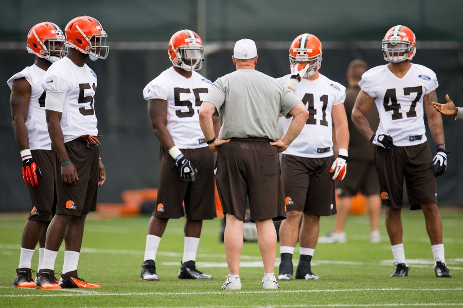 Browns Guard Ryan Miller Carted Off Field, Taken To Hospital [UPDATES]