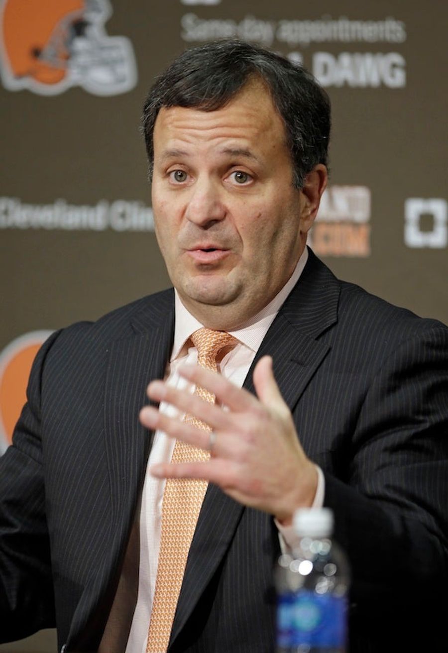 Browns GM: Shitty Players Not As Shitty Now That I&#39;m In Charge
