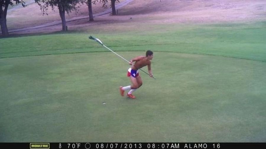 This Half-Naked Alamo Golf Club Flag Thief Is Liberty Personified