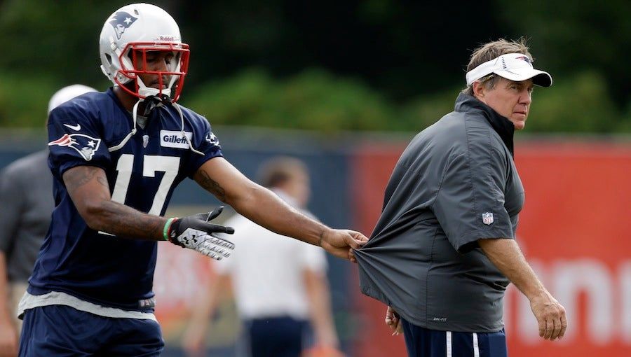 Something Weird Is Happening With Aaron Dobson&#39;s Twitter