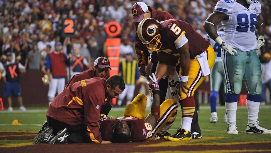 Clinton Portis Sues The NFL Over Concussions