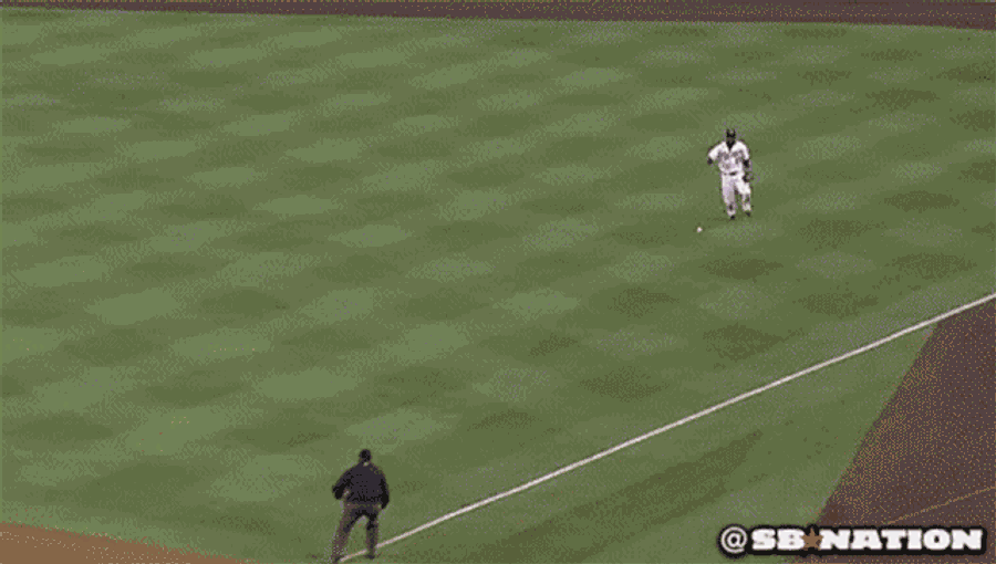 Yasiel Puig Initiates Launching Sequence, Throws Out Marlon Byrd