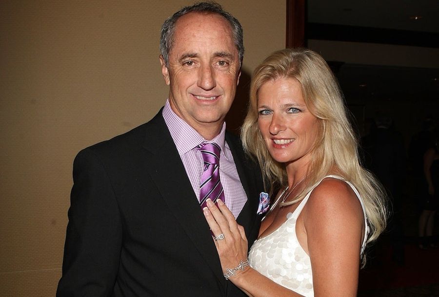 Rick Reilly&#39;s Wife Does His Dirty Work On Twitter