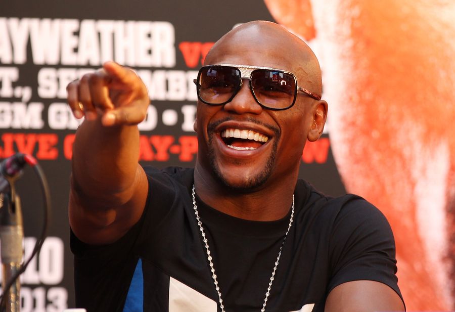 Floyd Mayweather On Fighting Manny Pacquiao: "He Blew It"