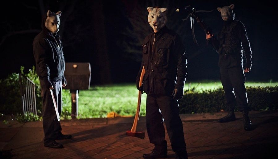 Be Amused. Be Very Amused. <em>You&#39;re Next</em>, Reviewed.