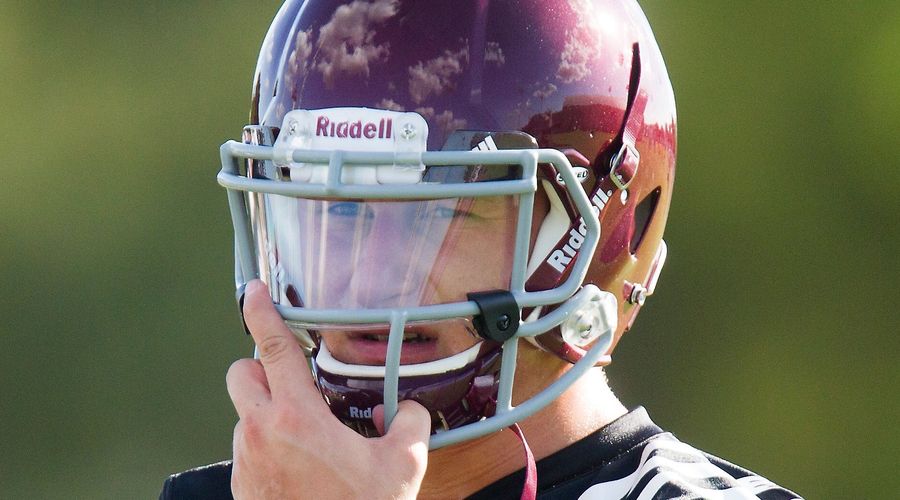 Reports: Johnny Manziel Meets With NCAA, Denies Taking Money