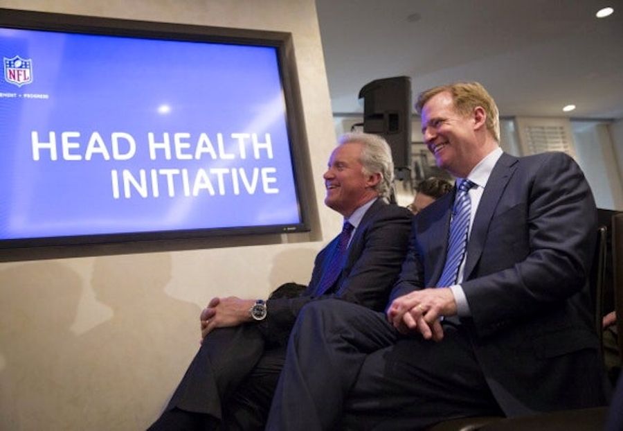 NFL Settles Concussion Lawsuit From Former Players