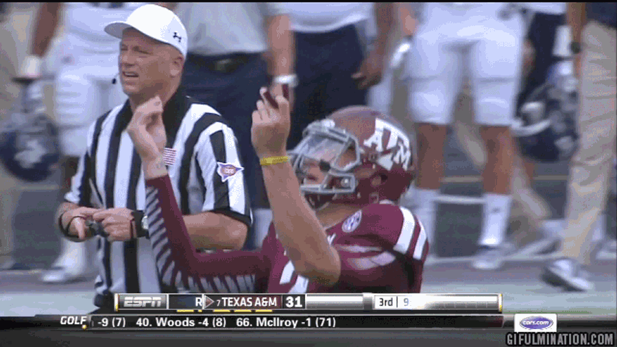 The Return Of Johnny Manziel: Counting Money And Refusing Autographs