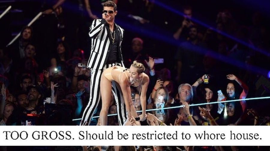 Every FCC Complaint About Miley Cyrus&#39;s VMA Twerking