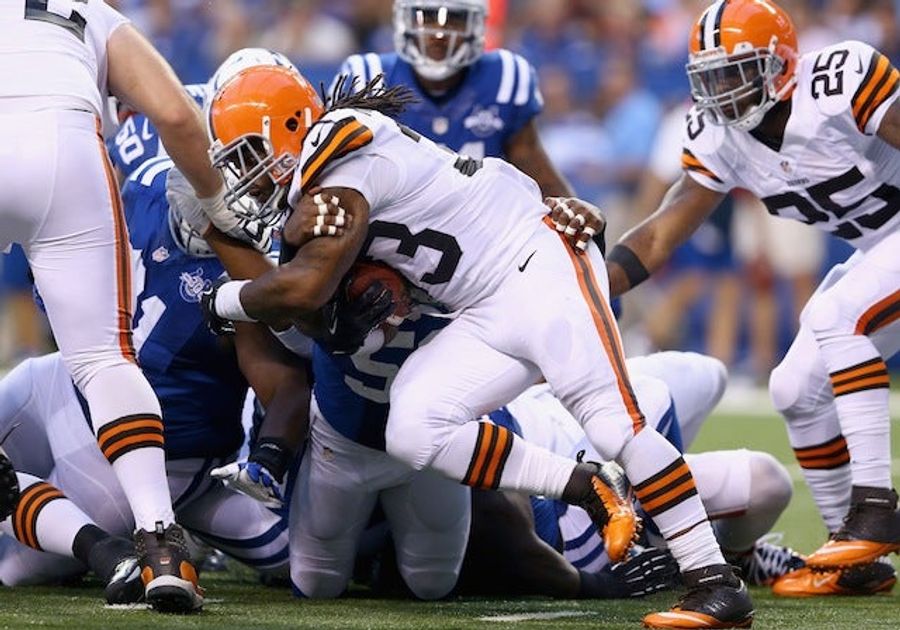 Browns Trade Trent Richardson To Colts For First-Round Pick. Say What?