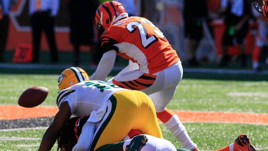 Hear A Bengals Announcer Lose His Mind Over The Go-Ahead Fumble Return