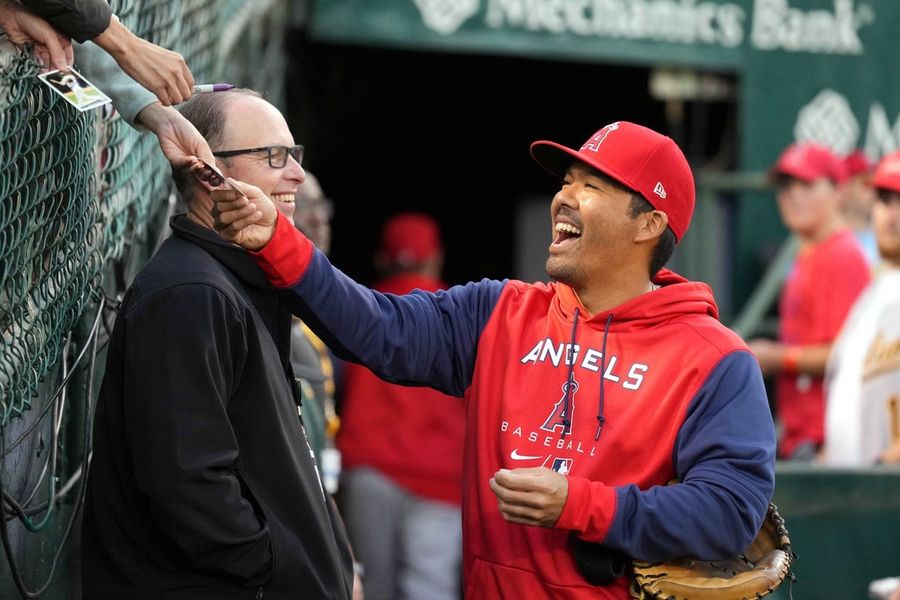 Reports: Angels to tab Kurt Suzuki as next manager