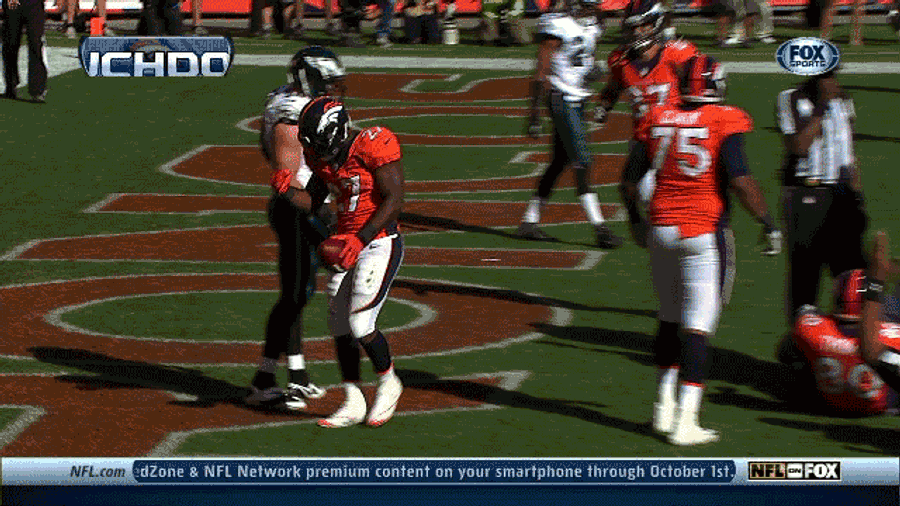 Knowshon Moreno Celebrated His TD With Some Rock-Paper-Scissors