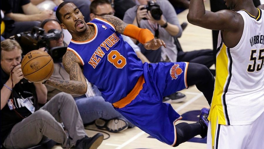 J.R. Smith Delayed Knee Surgery Until After He Signed His Contract