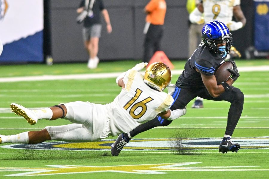 NCAA Football: Brigham Young at Notre Dame