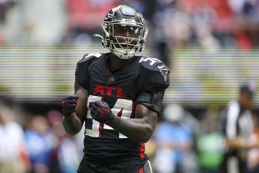 Informe: Falcons ficha al ex apoyador de primera ronda Rashaan Evans