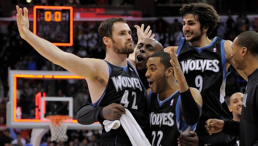 Kevin Love Wins White Guy Award From NBA Executives
